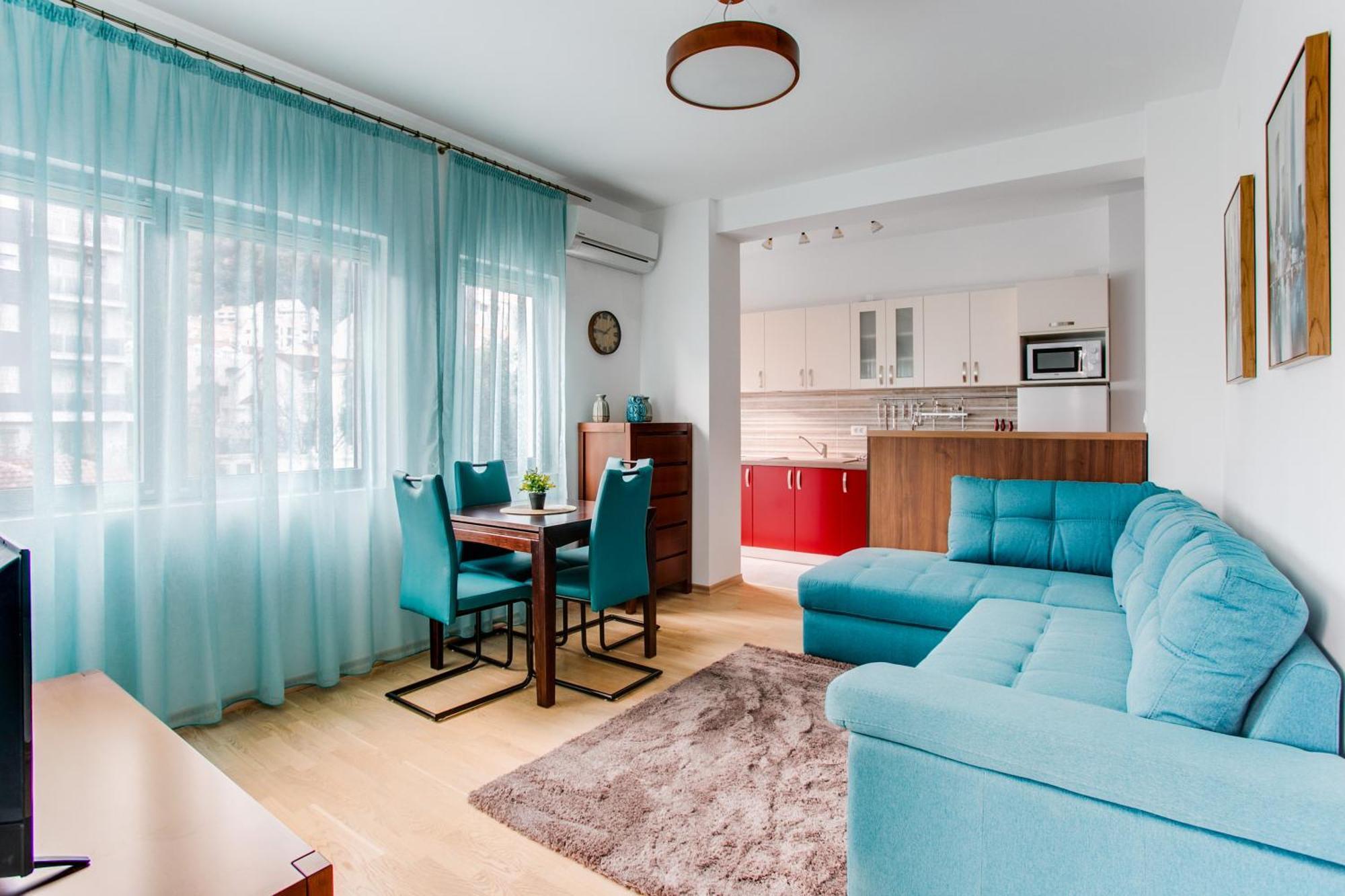 Apartments Lora 13.Jula, 15 Budva Exterior foto