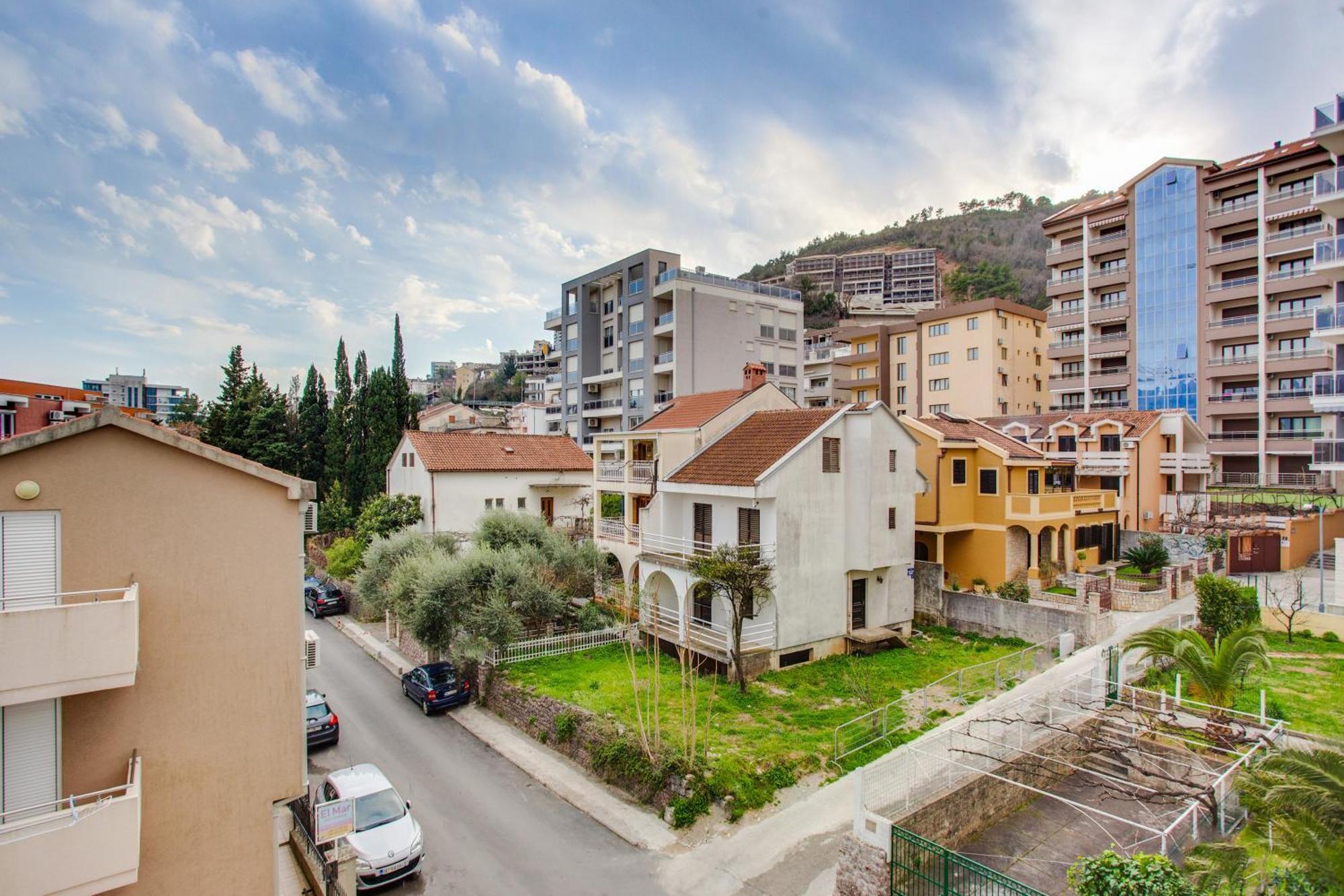 Apartments Lora 13.Jula, 15 Budva Exterior foto